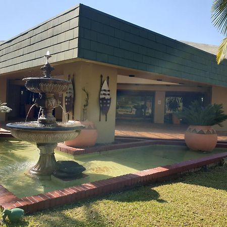 Piggs Peak Hotel Exterior foto